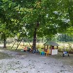 Сasa de vacaciones Maison De Charme Avec Sa Piscine Limeyrat