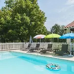 Сasa de vacaciones Maison De Charme Avec Sa Piscine