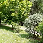 Maison De Charme Avec Sa Piscine Сasa de vacaciones