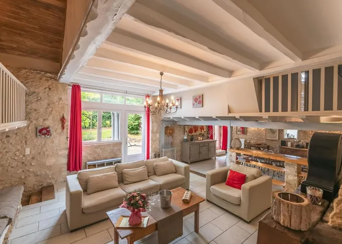 Ferienhaus Maison De Charme Avec Sa Piscine