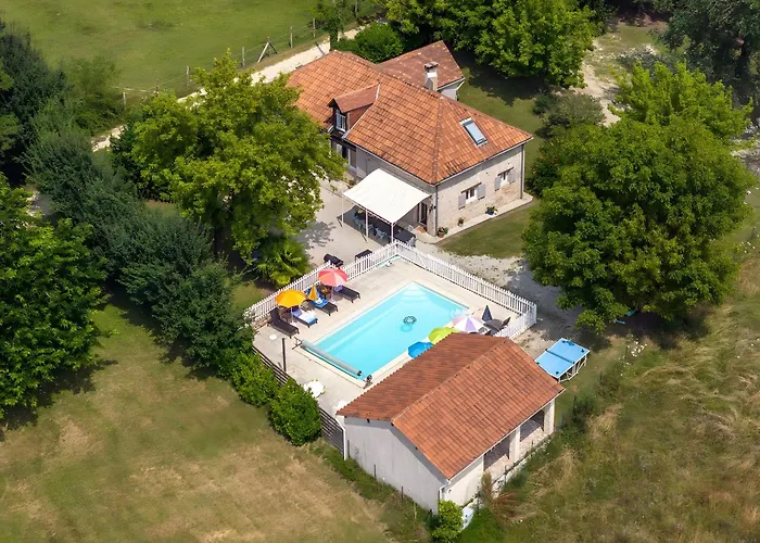 Maison De Charme Avec Sa Piscine Limeyrat