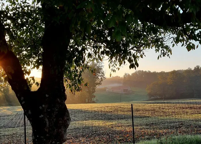 Maison De Charme Avec Sa Piscine Limeyrat